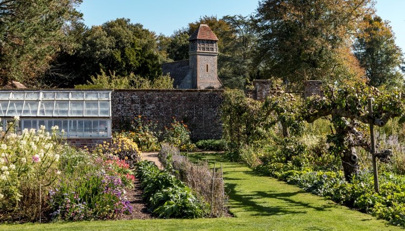 Hinton Ampner - early autumn in thw walled garden, National Trust Images Hugh Mothersole (2)